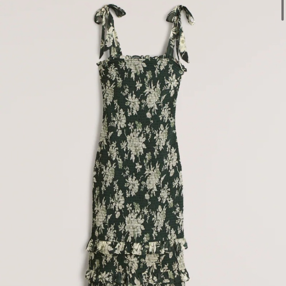 Abercrombie & Fitch green floral smocked dress size M